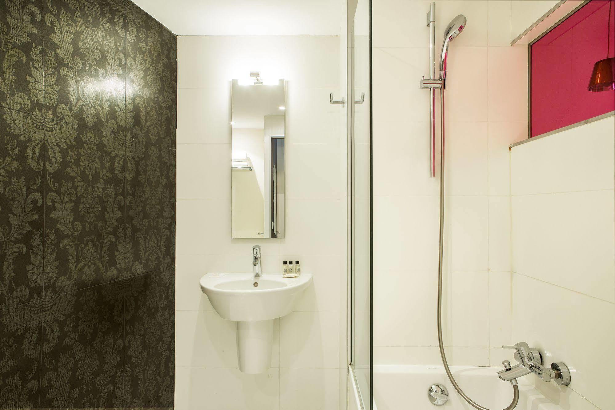 Le Quartier Bercy-square 3* Parijs